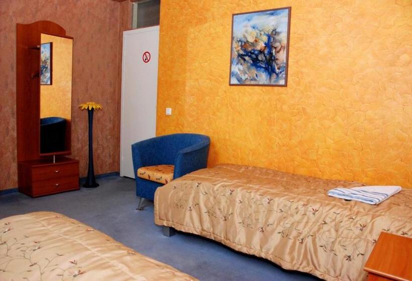 هتل Guest House Lt