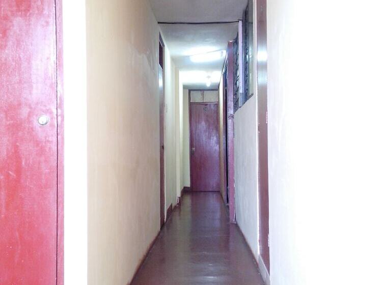 فندق Hostal Jovita