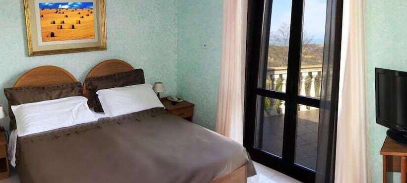 Отель Il Corbezzolo