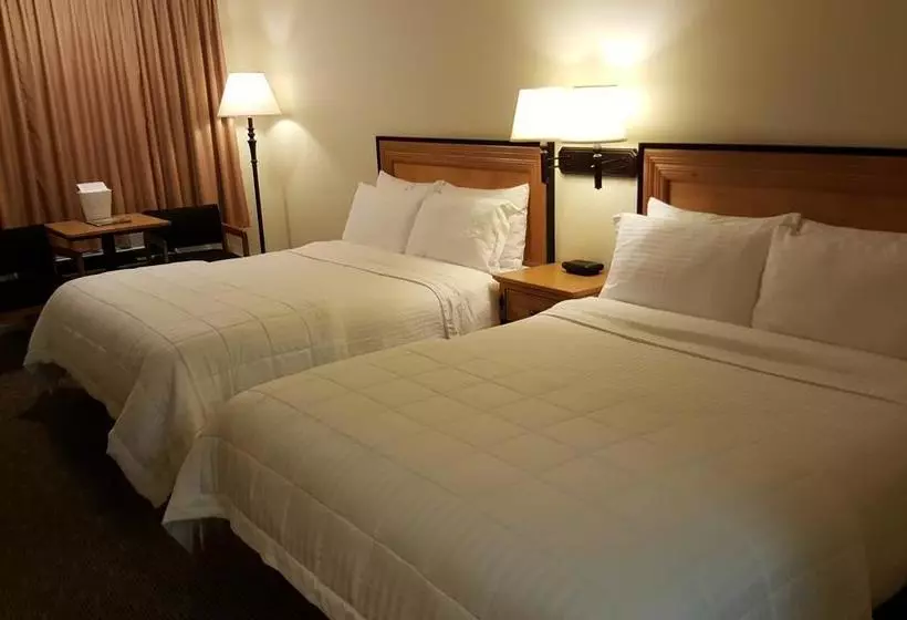هتل Japan House Suites