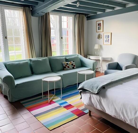 בית מלון כפרי Kasteelhof Van Loppem