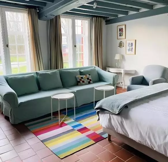Hotelli Kasteelhof Van Loppem