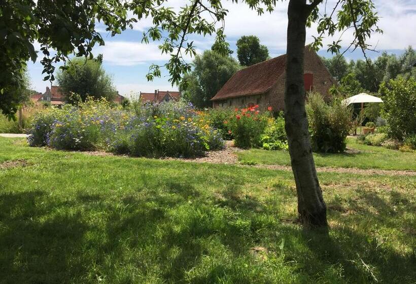 בית מלון כפרי Kasteelhof Van Loppem