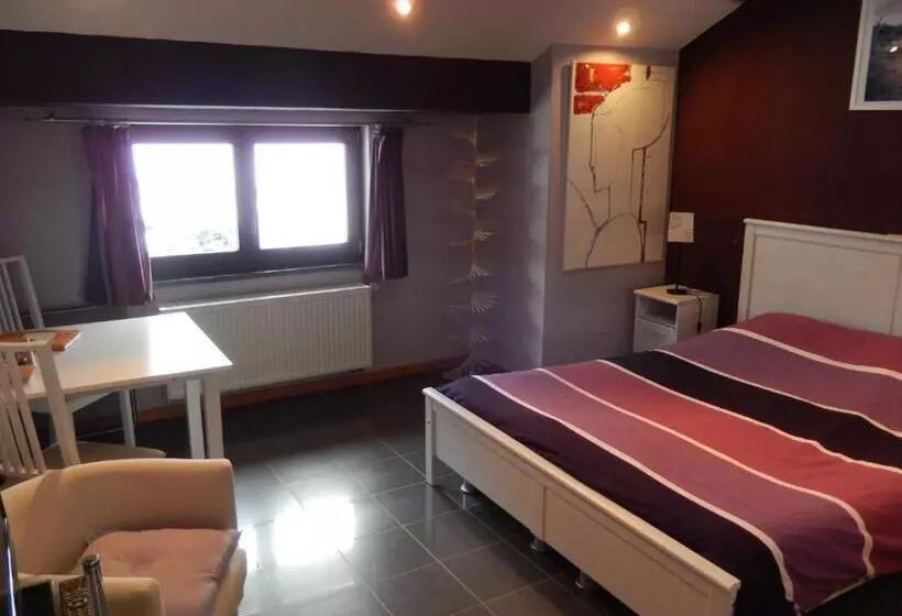 هتل B&b Le  Ti  Bou De Refuge