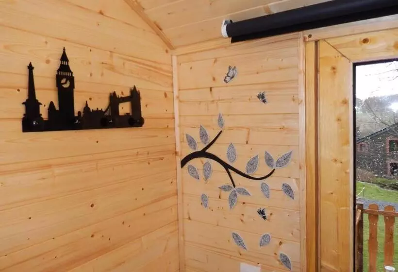 هتل B&b Le  Ti  Bou De Refuge