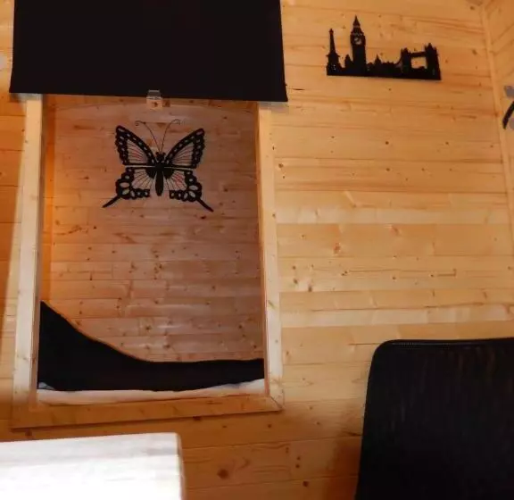 هتل B&b Le  Ti  Bou De Refuge