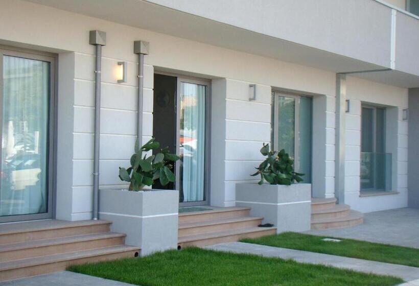 هتل & Residence Cavalluccio Marino