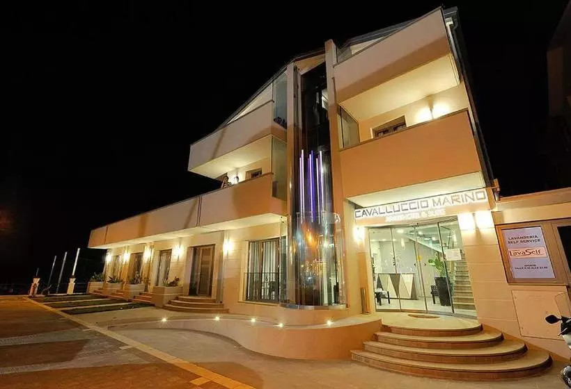 هتل & Residence Cavalluccio Marino