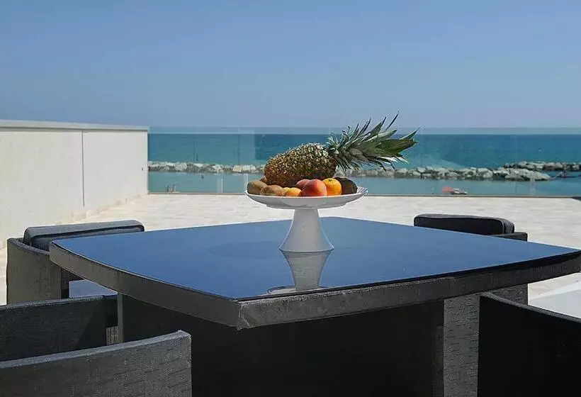 هتل & Residence Cavalluccio Marino