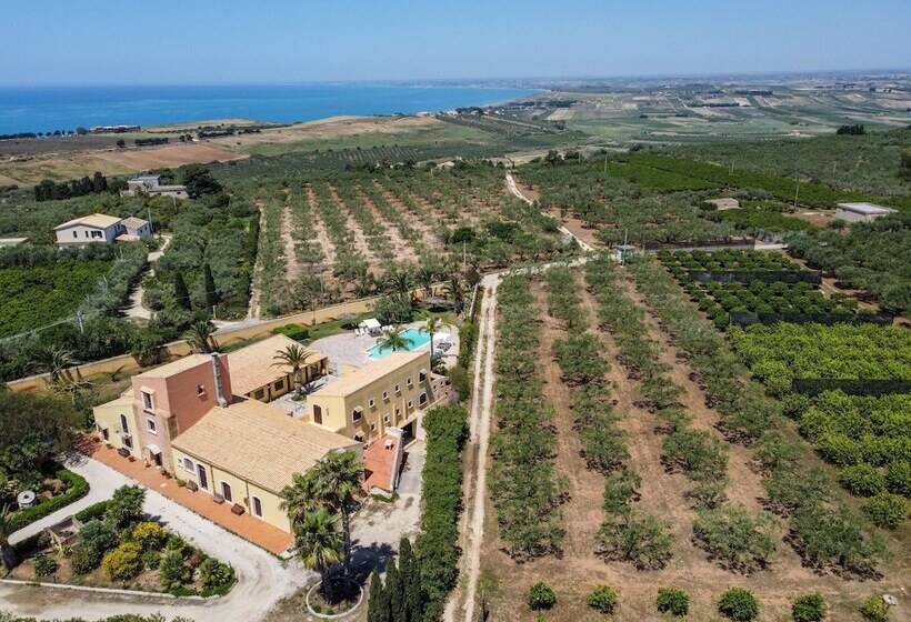 בית מלון כפרי Torre Tabia