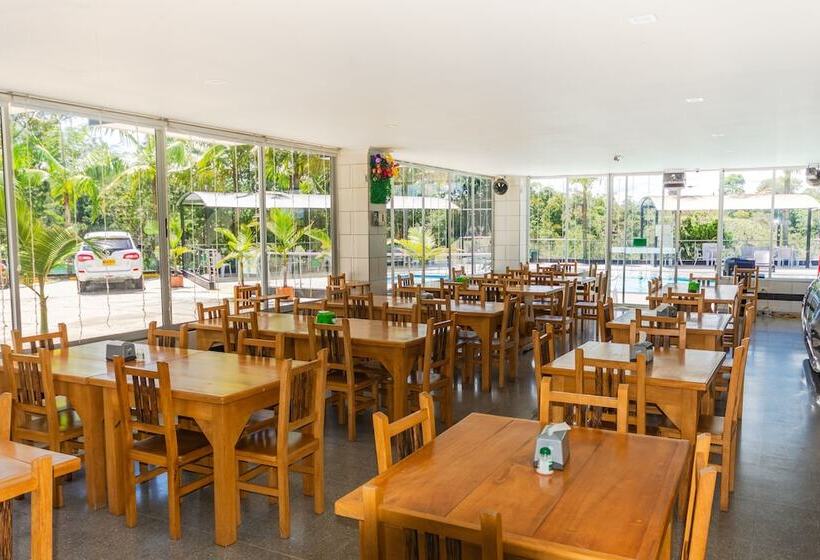 בית מלון כפרי Verony Guatape