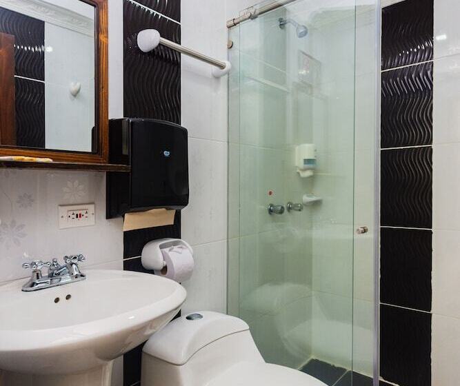 בית מלון כפרי Verony Guatape