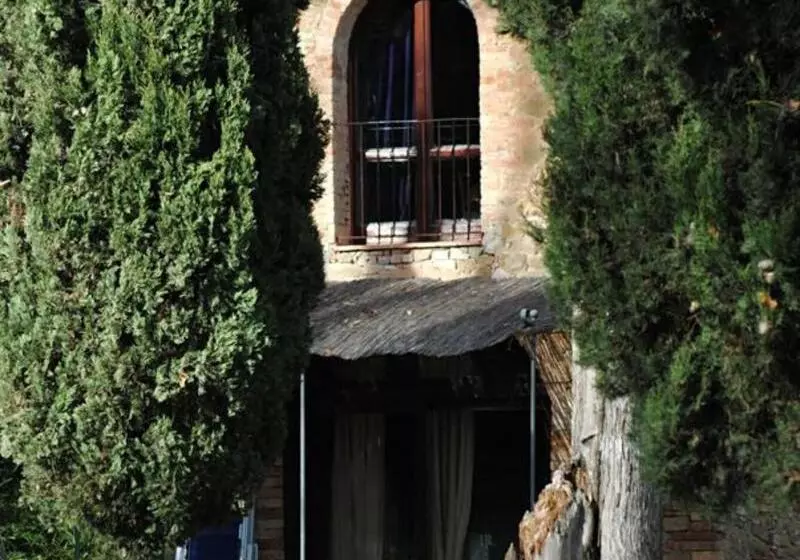 Hotelli Villa Poggiolo Country House