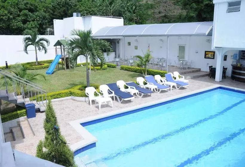 Hotelli Villeta Suite