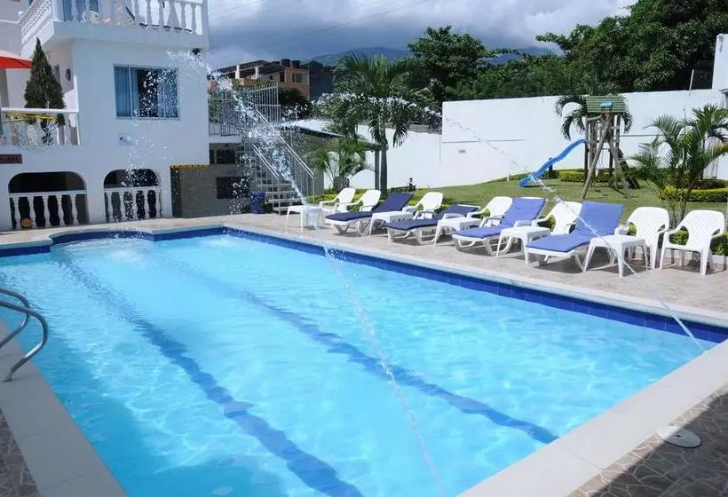 Hotelli Villeta Suite