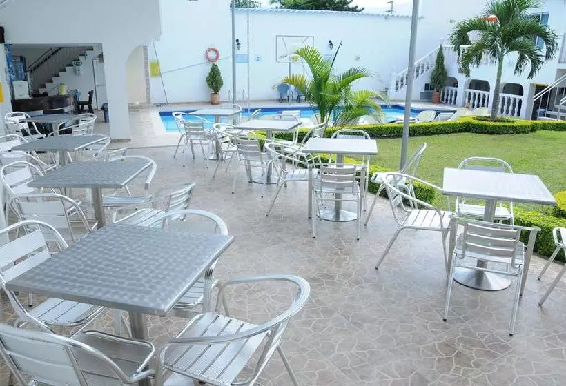 Hotelli Villeta Suite