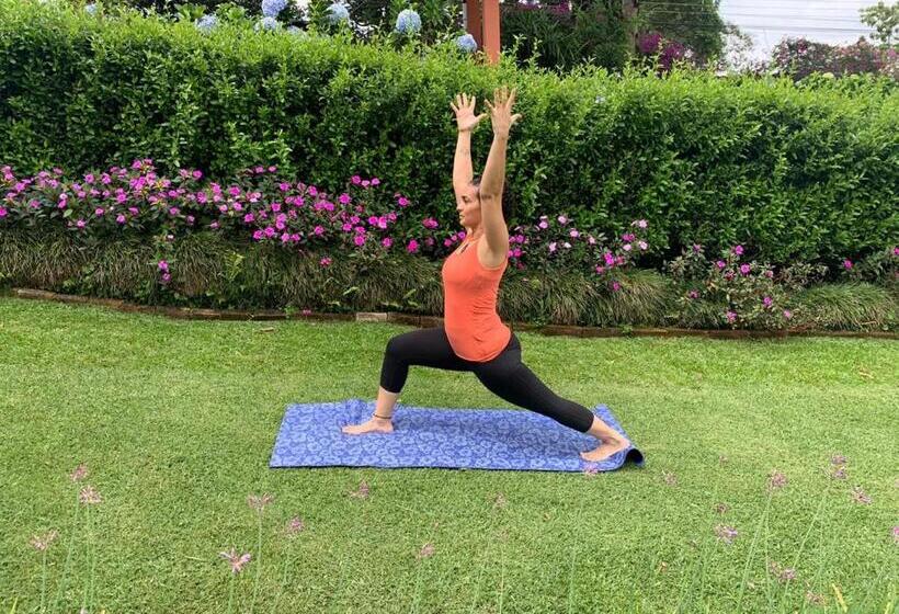 민박 Finca Paraiso Mountain Retreat Near San Jose Airport