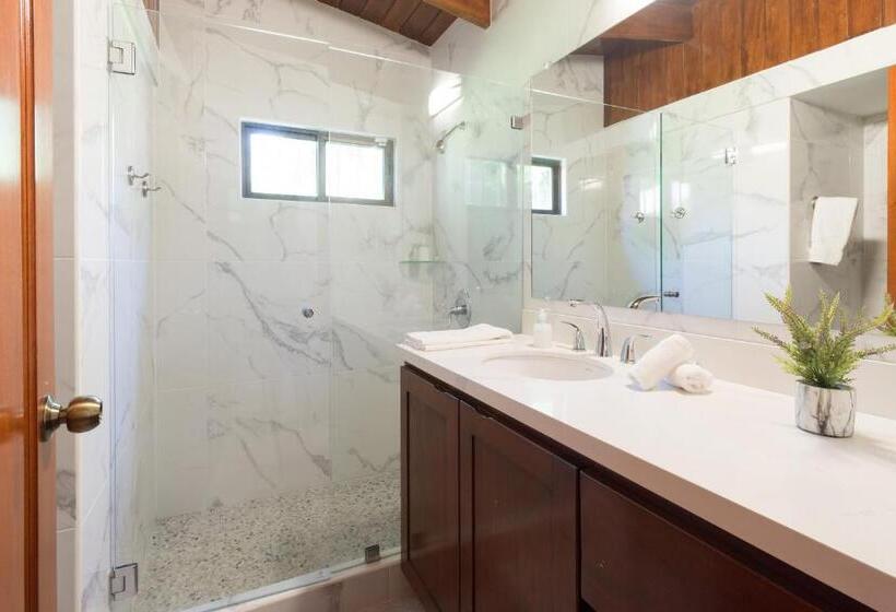 Casa Woodbine Private House On Tamarindo Beach