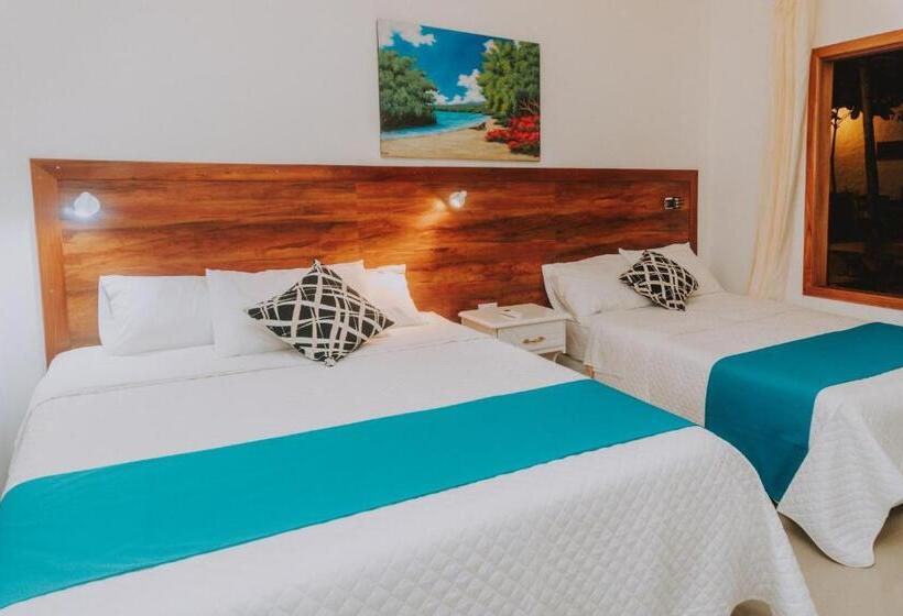 Galápagos Isabela Hotel Loja