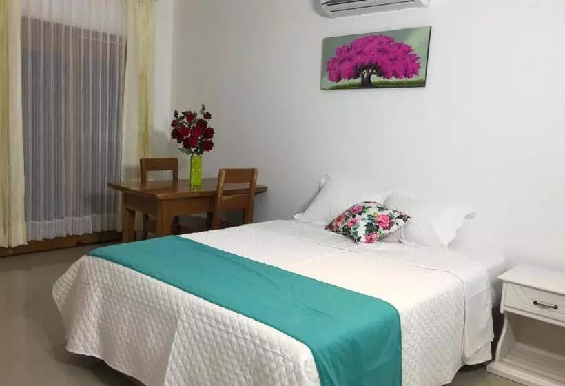 Galápagos Isabela Hotel Loja