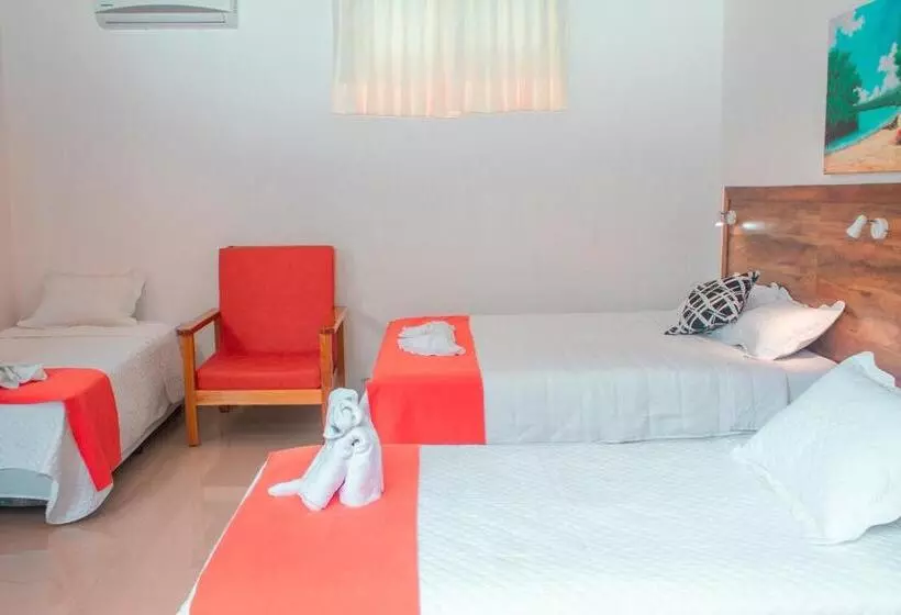 Galápagos Isabela Hotel Loja