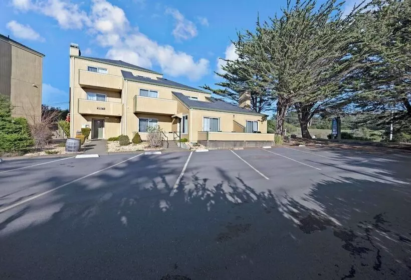ホテル Bodega Coast Inn And Suites
