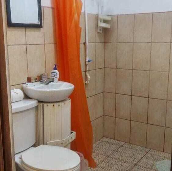 ホテル Cabinas Balcon Del Mar Tortuguero