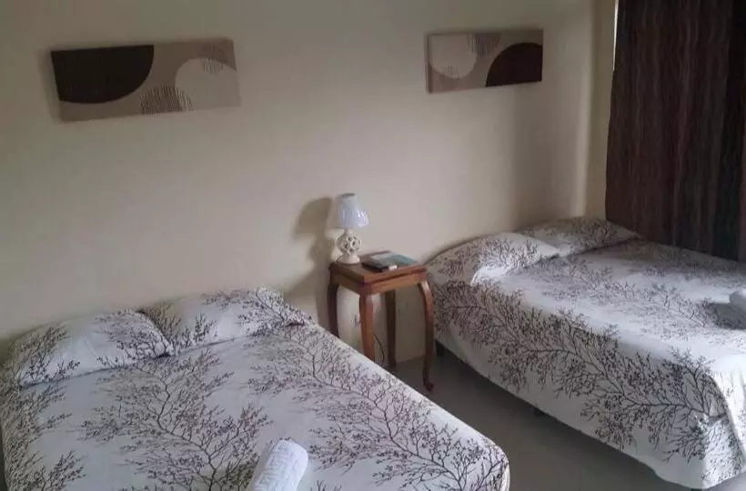هتل Cabinas Gosen