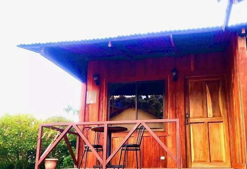 Hotelli Cabinas Monteverde Paraíso