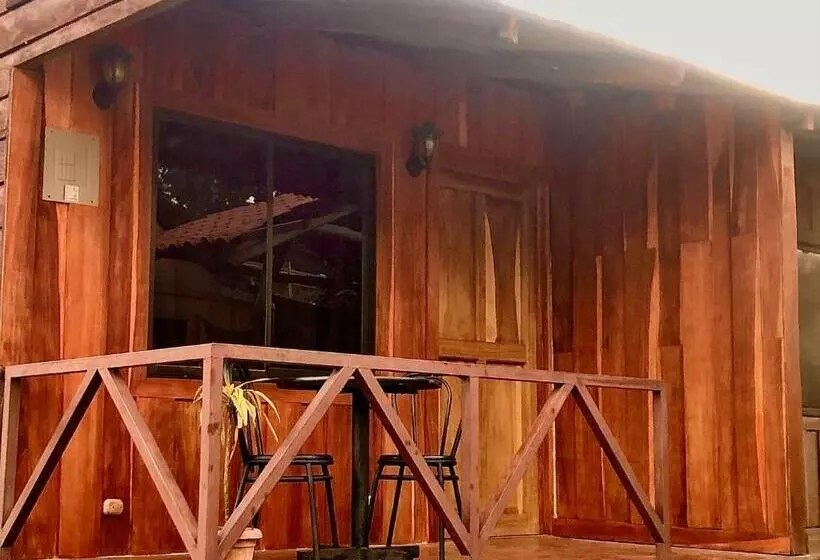 Hotelli Cabinas Monteverde Paraíso