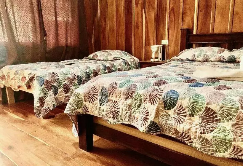 Hotelli Cabinas Monteverde Paraíso