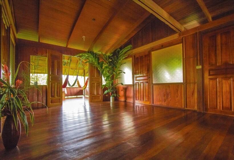 ホテル Casa Drake Lodge