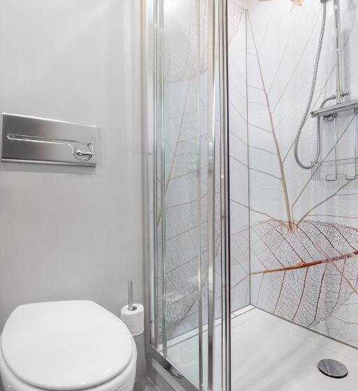 ホテル Gasthof Zur Krone