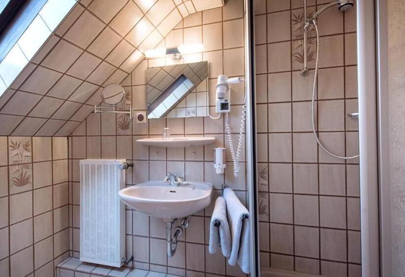 ホテル Gasthof Zur Krone