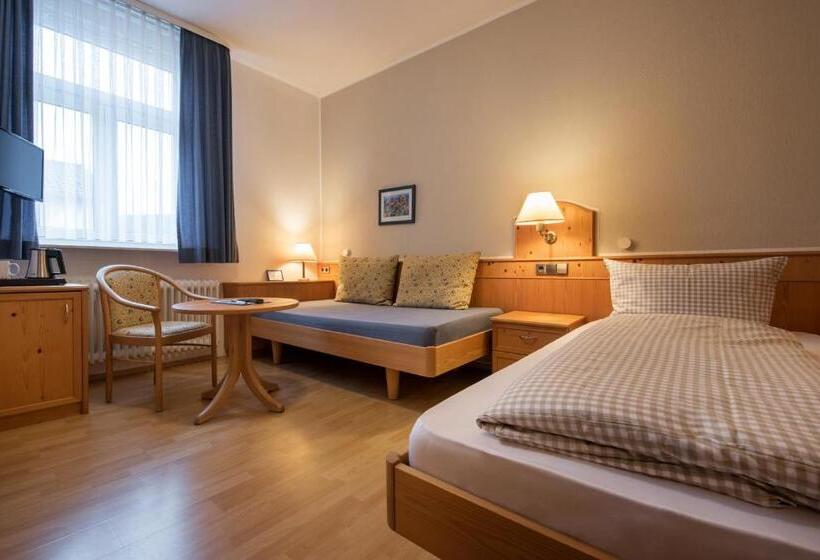 ホテル Gasthof Zur Krone