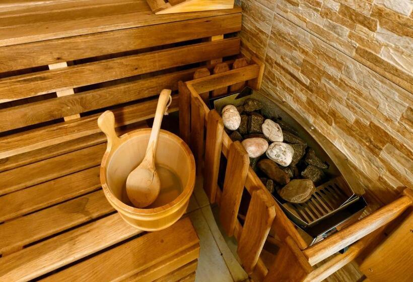 בית מלון כפרי Kovarna