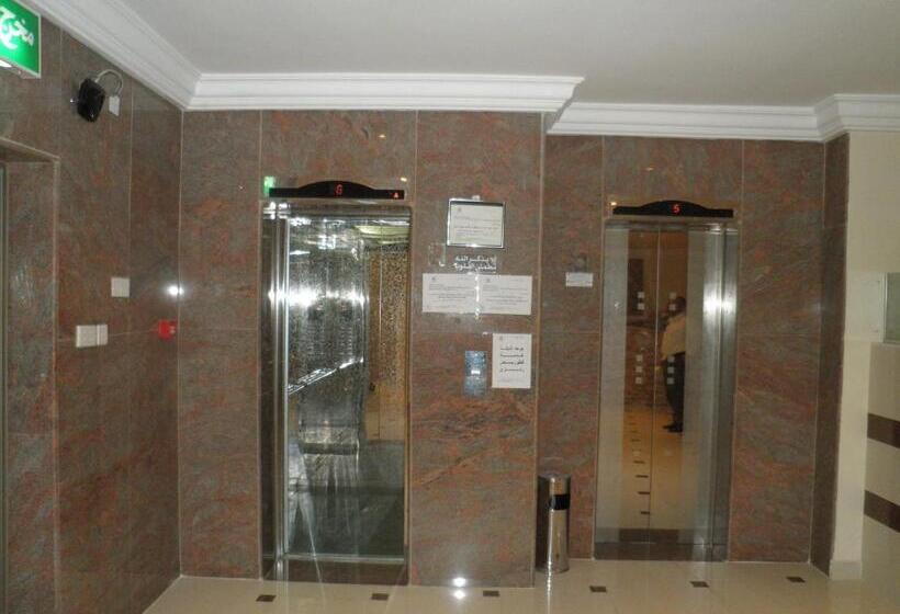 Marina Royal Hotel Suites