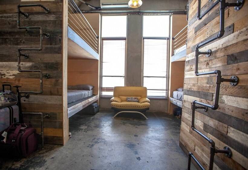 ホテル Podshare Hollywood