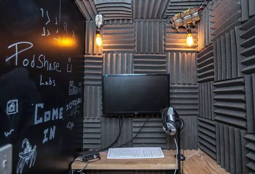 ホテル Podshare Hollywood