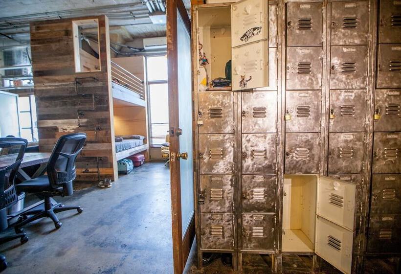 ホテル Podshare Hollywood