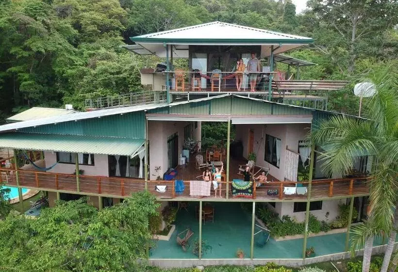 ホテル Santa Teresa Surf Vista Villas