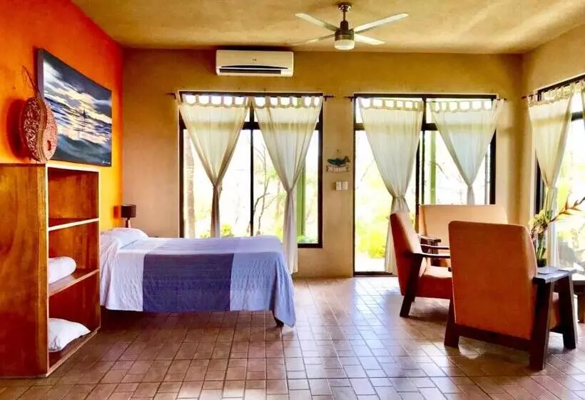 ホテル Santa Teresa Surf Vista Villas