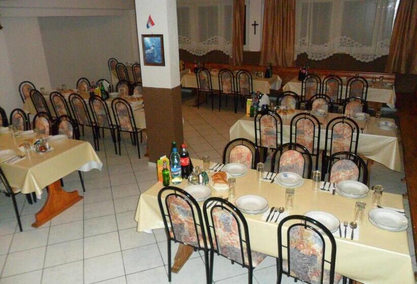 هتل Sobe U Kucanstvu Mbm