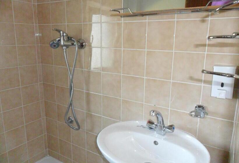 هتل Sobe U Kucanstvu Mbm