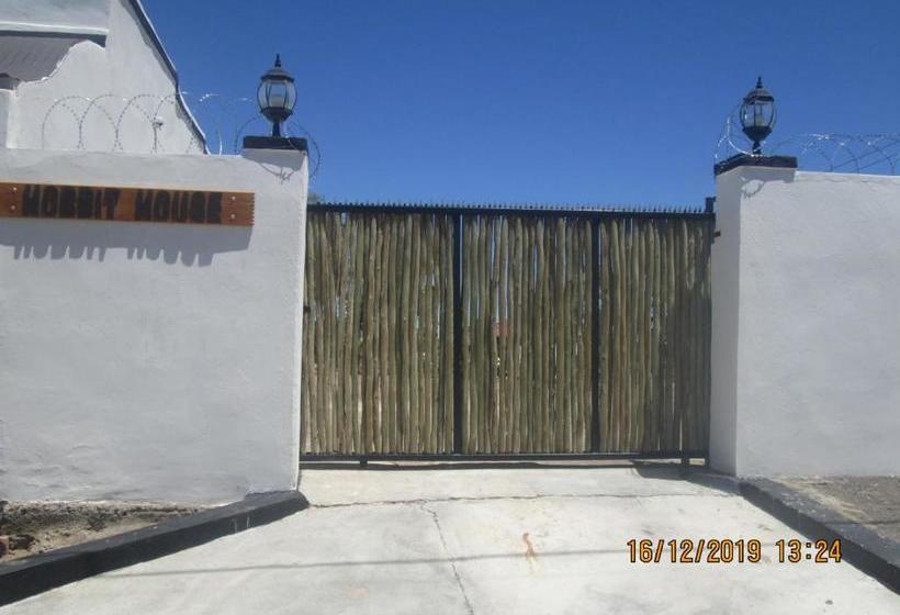 فندق The 3 Chimneys Guest House