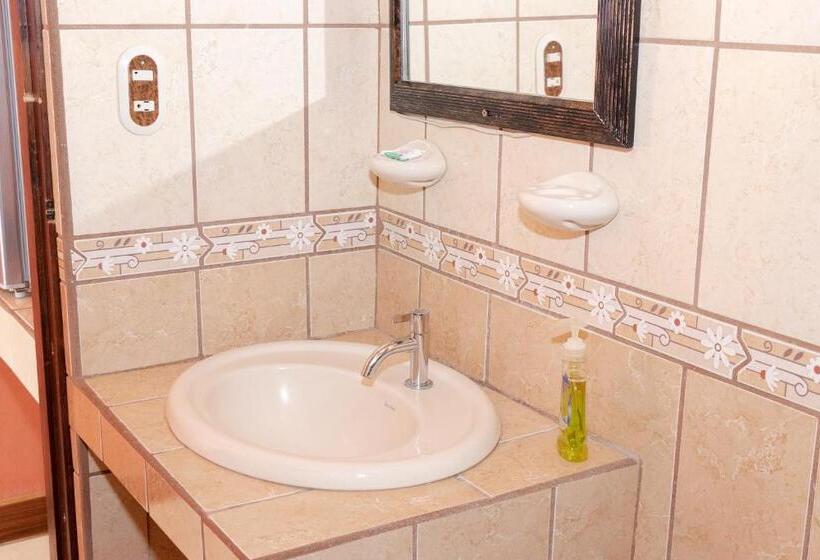 هتل Villa Hermosa