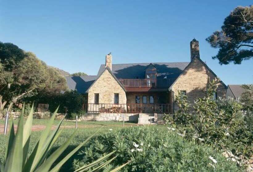 فندق Villa Honeywood Guest House