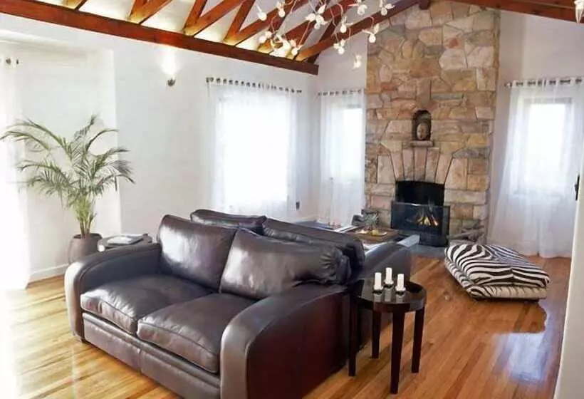 ホテル Villa Honeywood Guest House