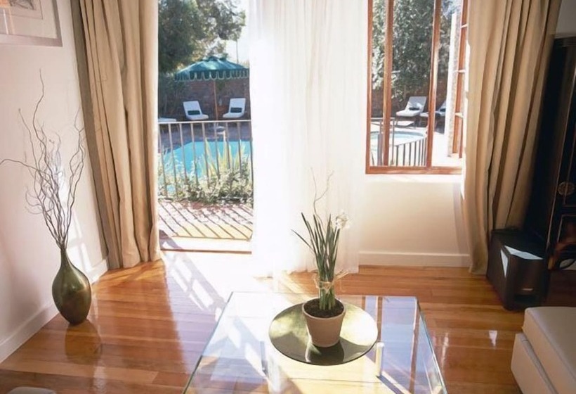 فندق Villa Honeywood Guest House