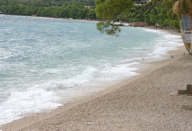 ホテル Villa Vinka